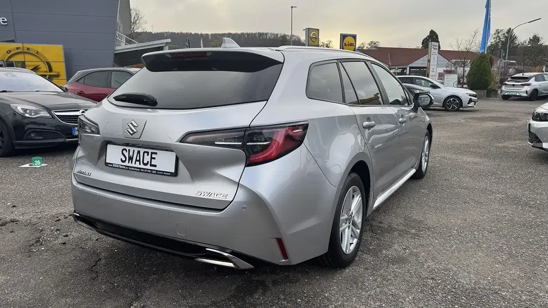 Suzuki Swace - Thumbnail 6