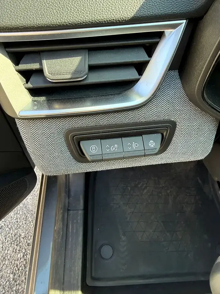 Renault Clio - Thumbnail 10