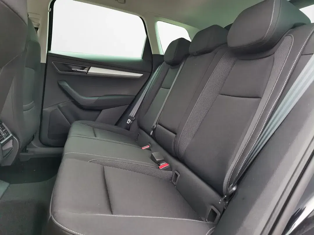 Skoda Karoq - Thumbnail 11