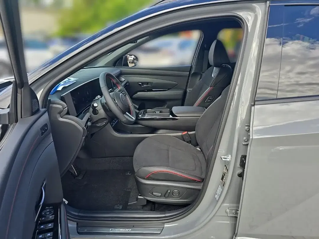 Hyundai TUCSON - Thumbnail 7