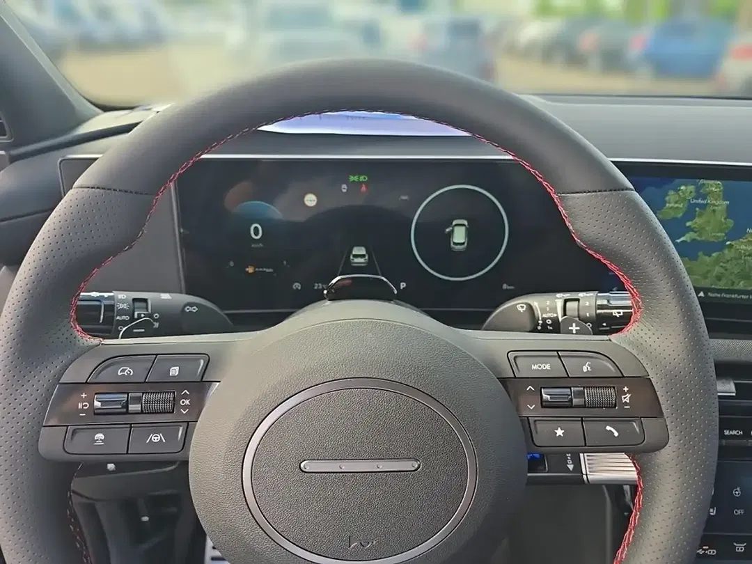 Hyundai TUCSON - Thumbnail 8
