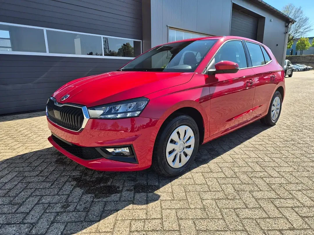 Skoda Fabia - Thumbnail 1