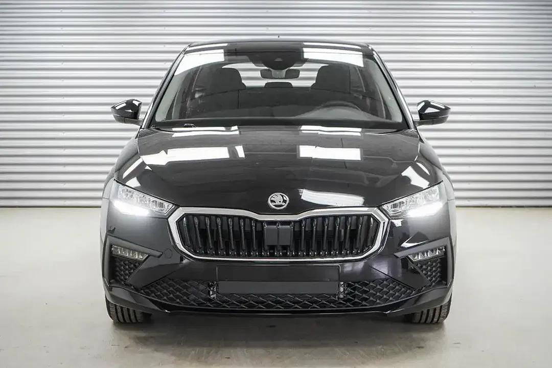 Skoda Scala - Thumbnail 2