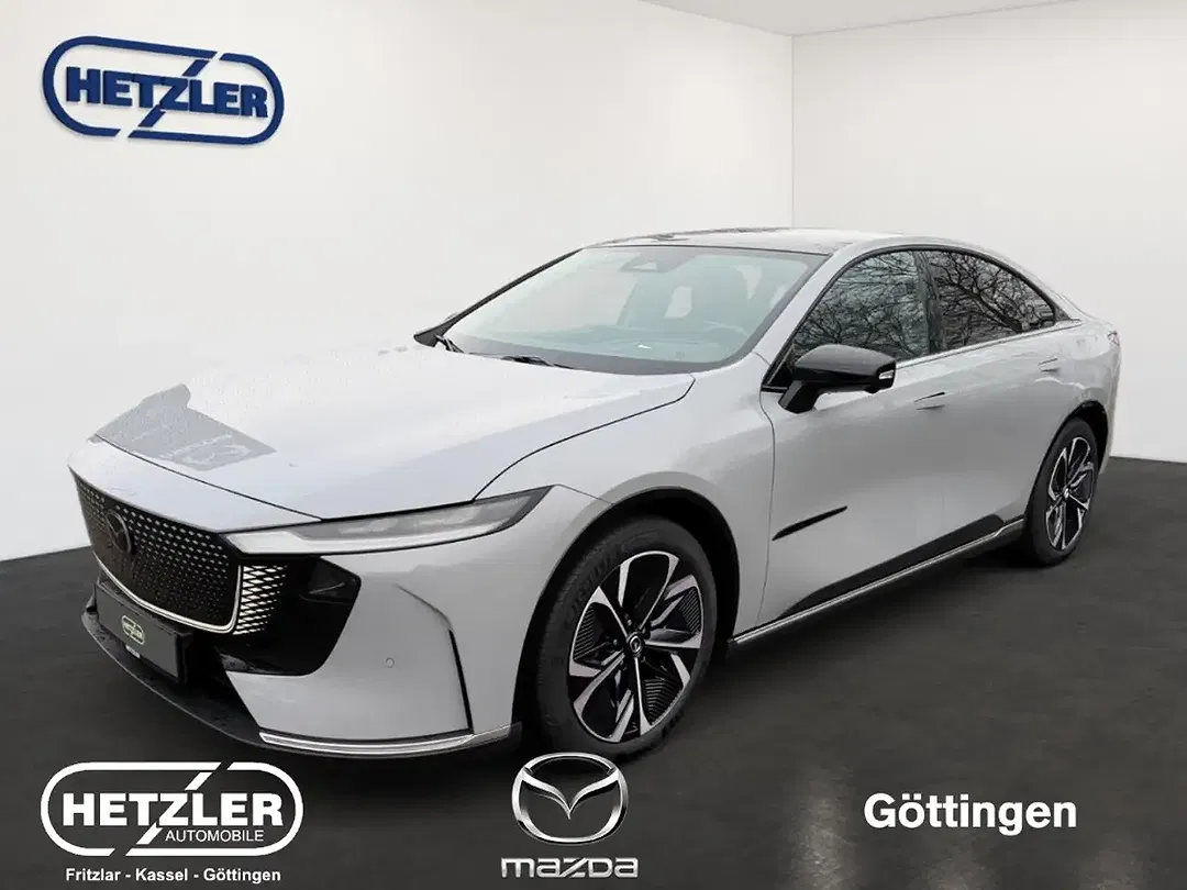 Mazda 6 - Thumbnail 1