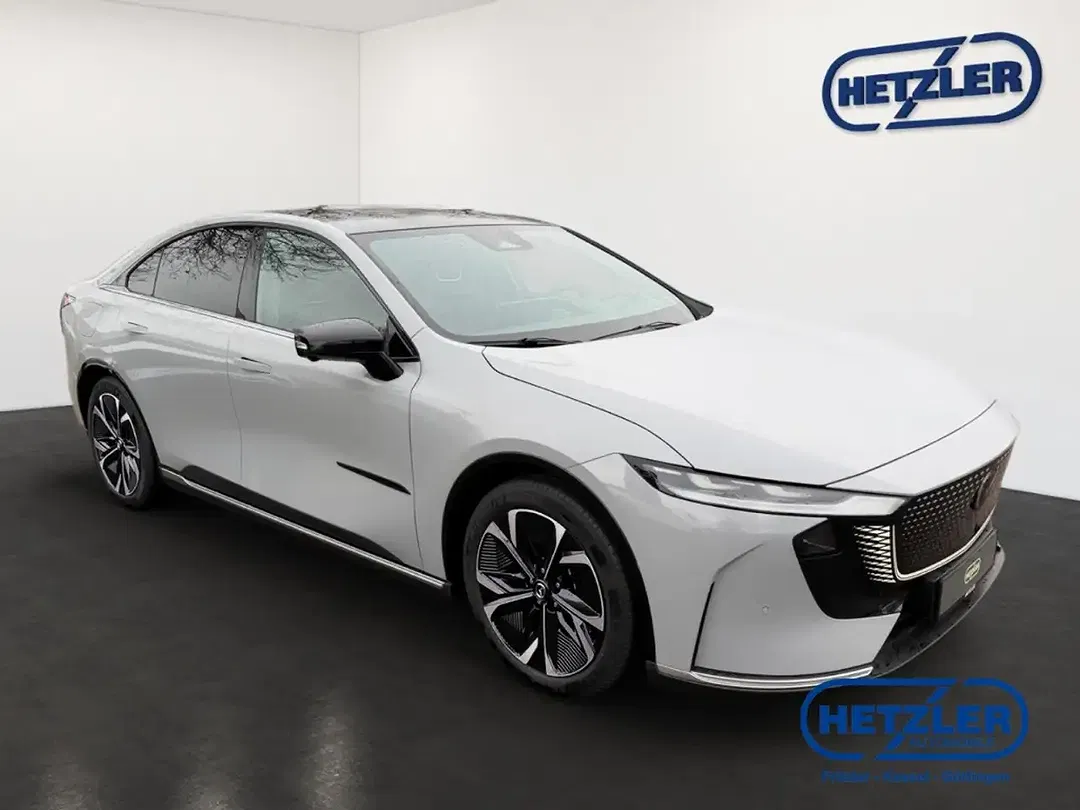 Mazda 6 - Thumbnail 2