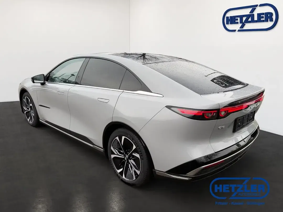 Mazda 6 - Thumbnail 4