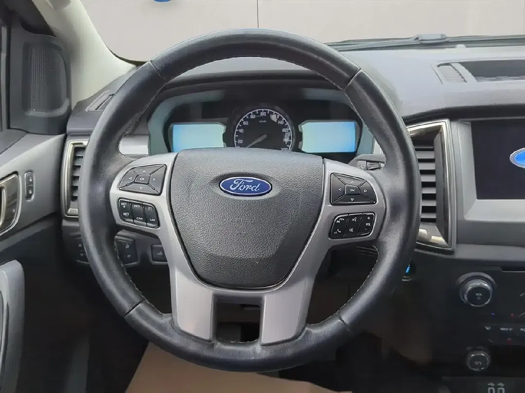 Ford Ranger - Thumbnail 11