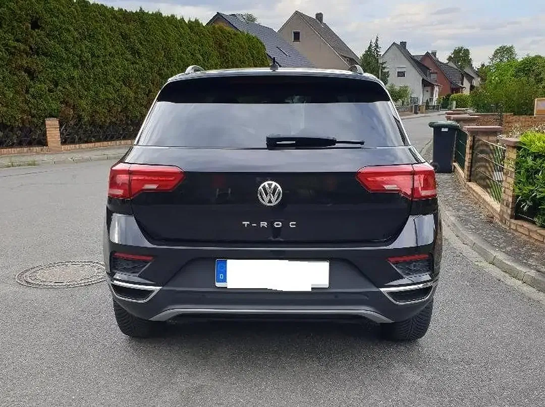 Volkswagen T-Roc - Thumbnail 7