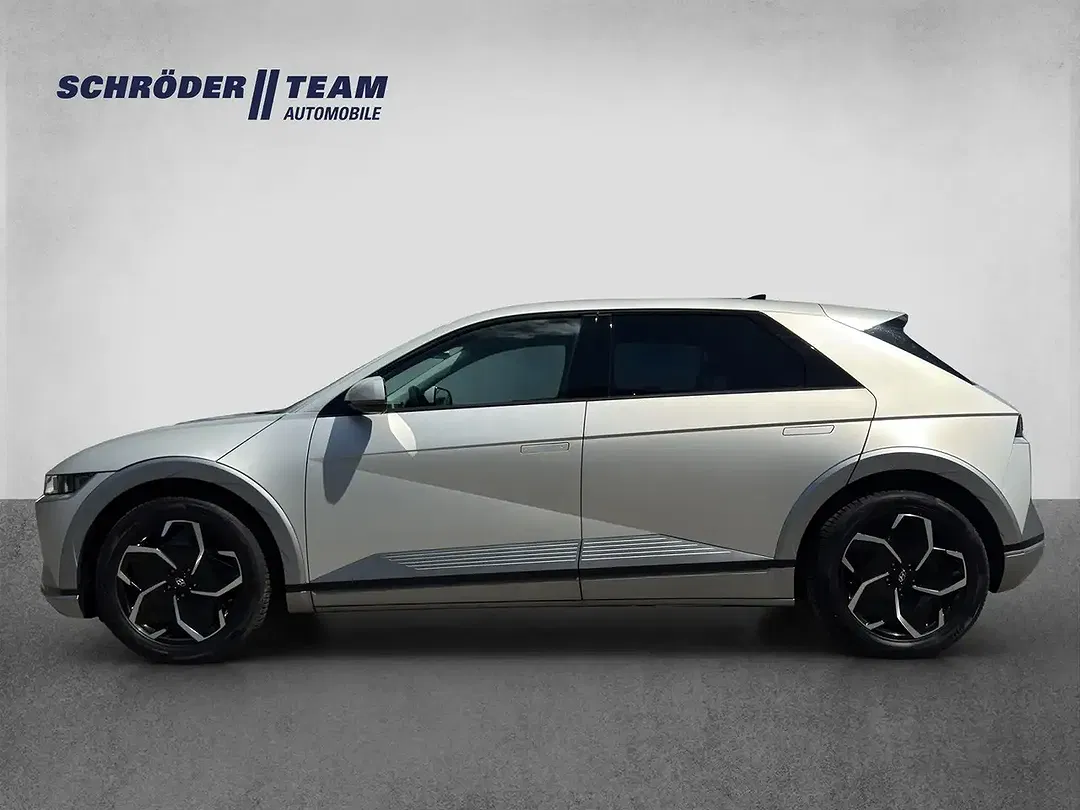Hyundai IONIQ 5 - Thumbnail 2
