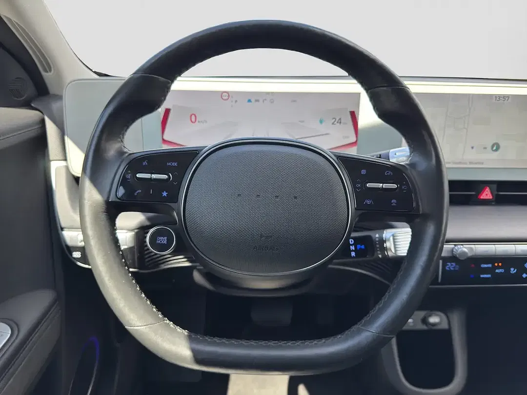 Hyundai IONIQ 5 - Thumbnail 8
