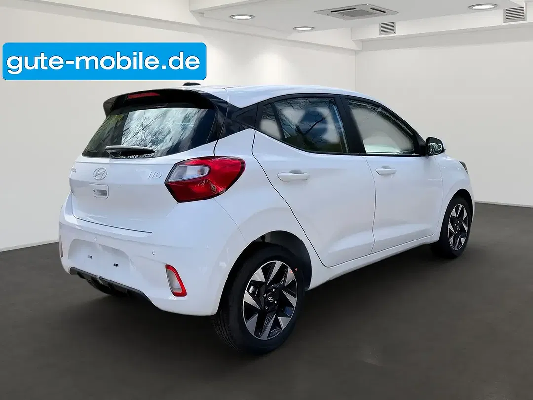 Hyundai i10 - Thumbnail 4