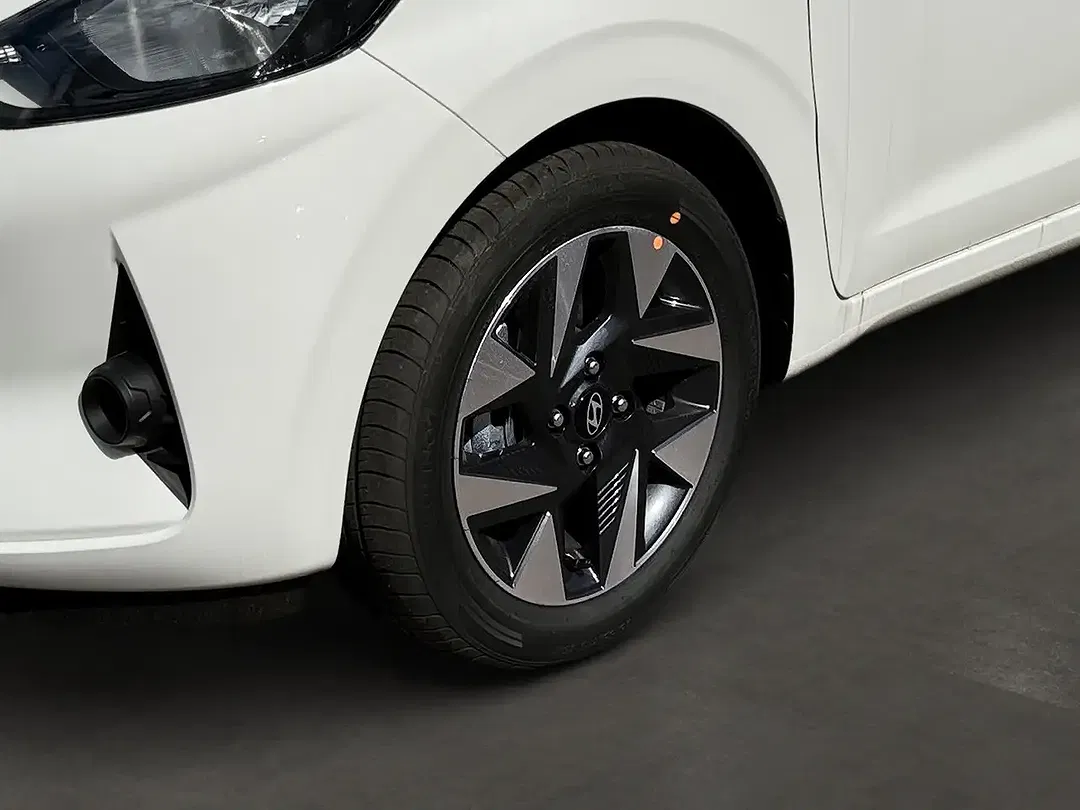 Hyundai i10 - Thumbnail 8