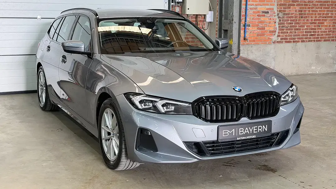 BMW 318 - Thumbnail 12