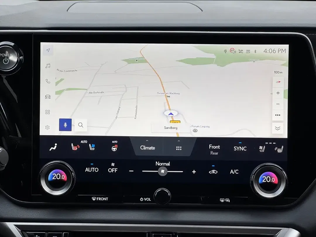 Lexus RX 450h - Thumbnail 4