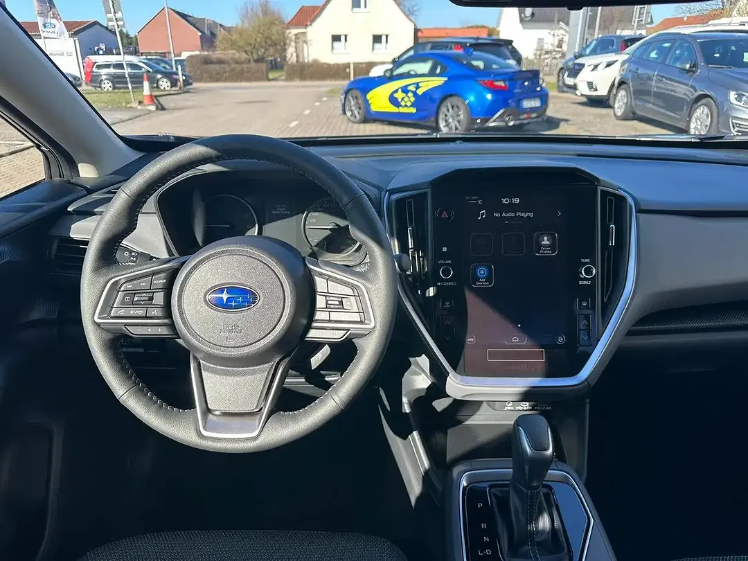 Subaru Crosstrek - Thumbnail 10