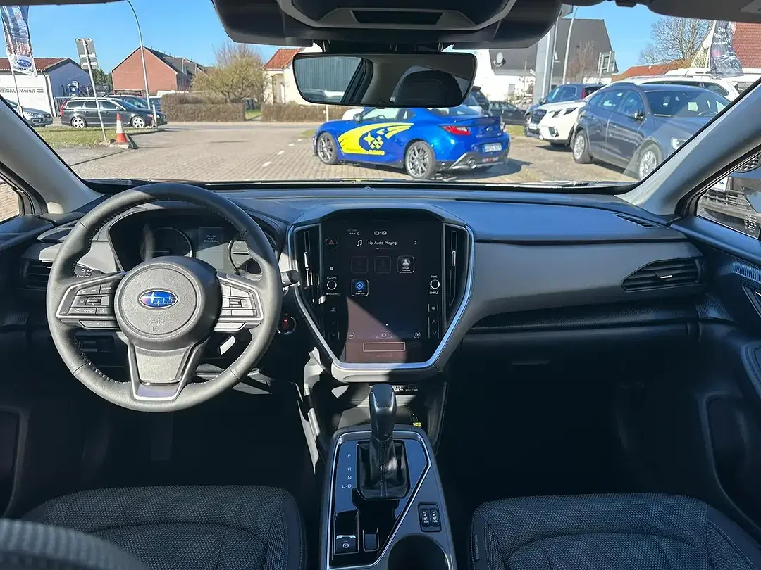 Subaru Crosstrek - Thumbnail 9