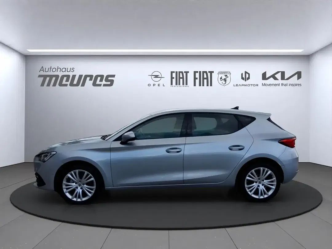 SEAT Leon - Thumbnail 2