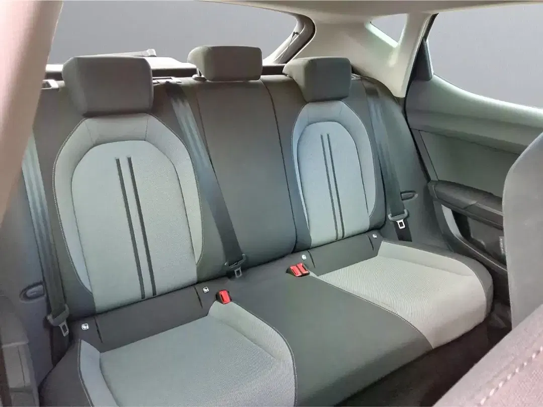 SEAT Leon - Thumbnail 9