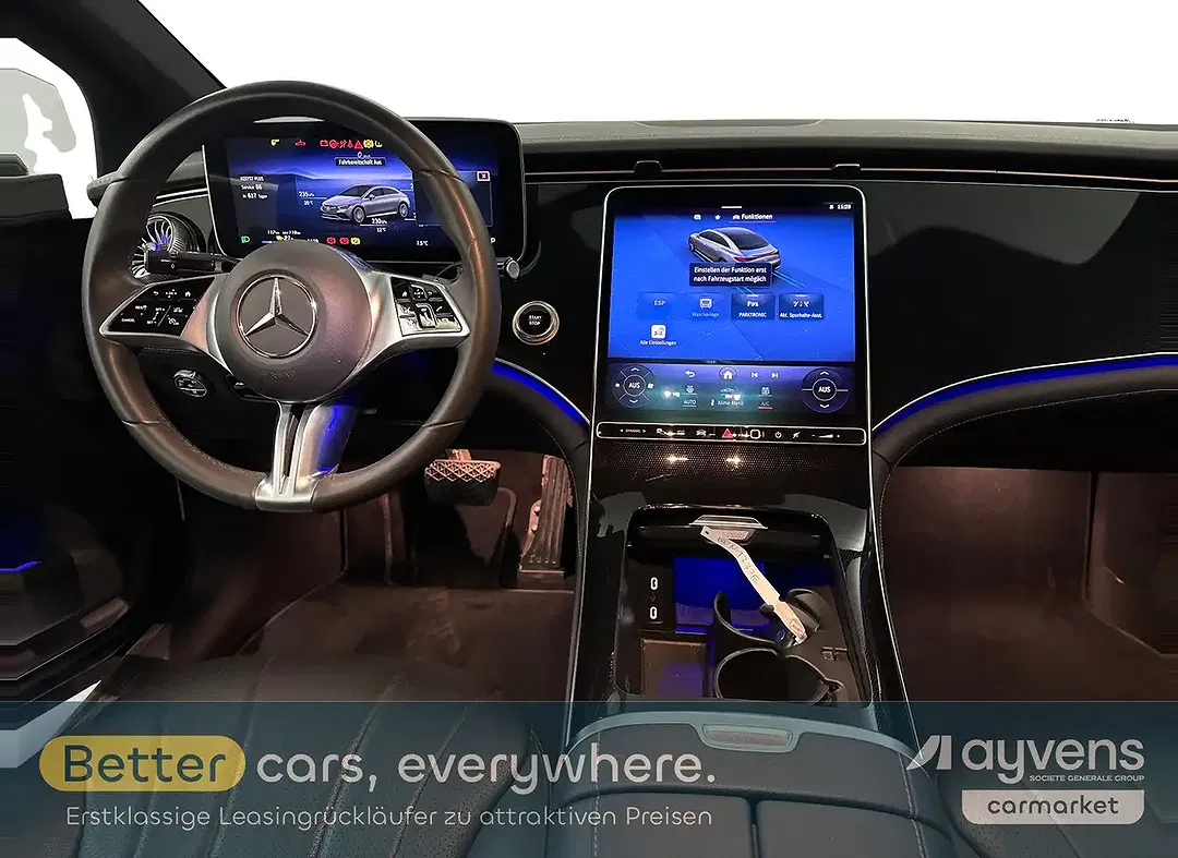 Mercedes-Benz EQE 300 - Thumbnail 9