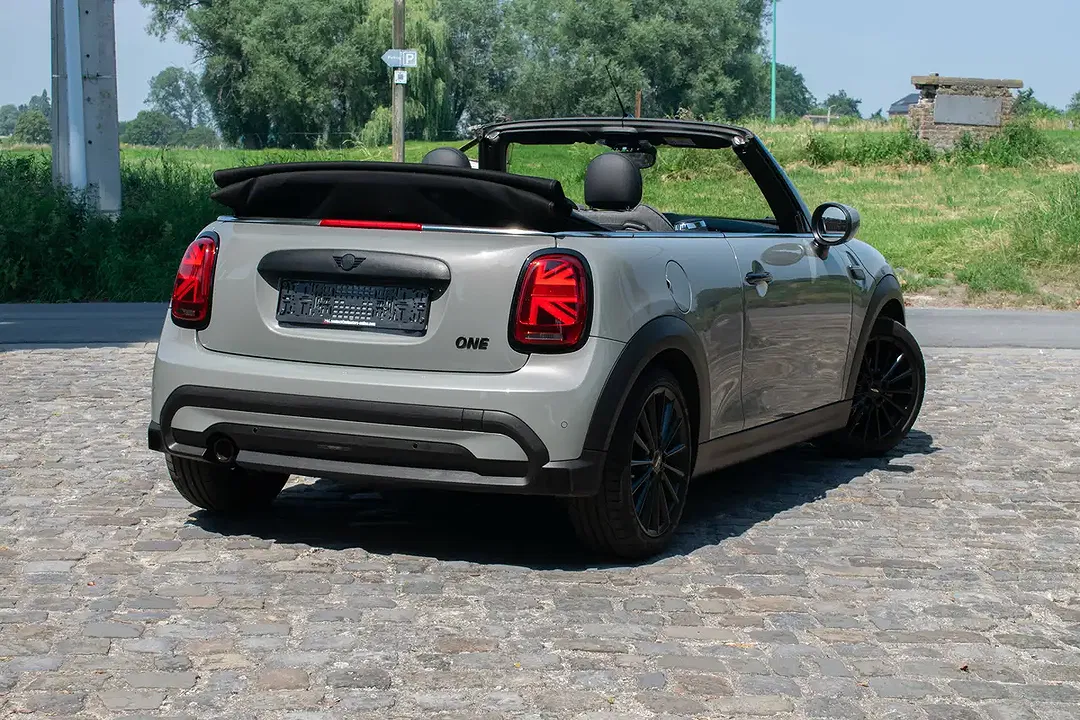 MINI One Cabrio - Thumbnail 15