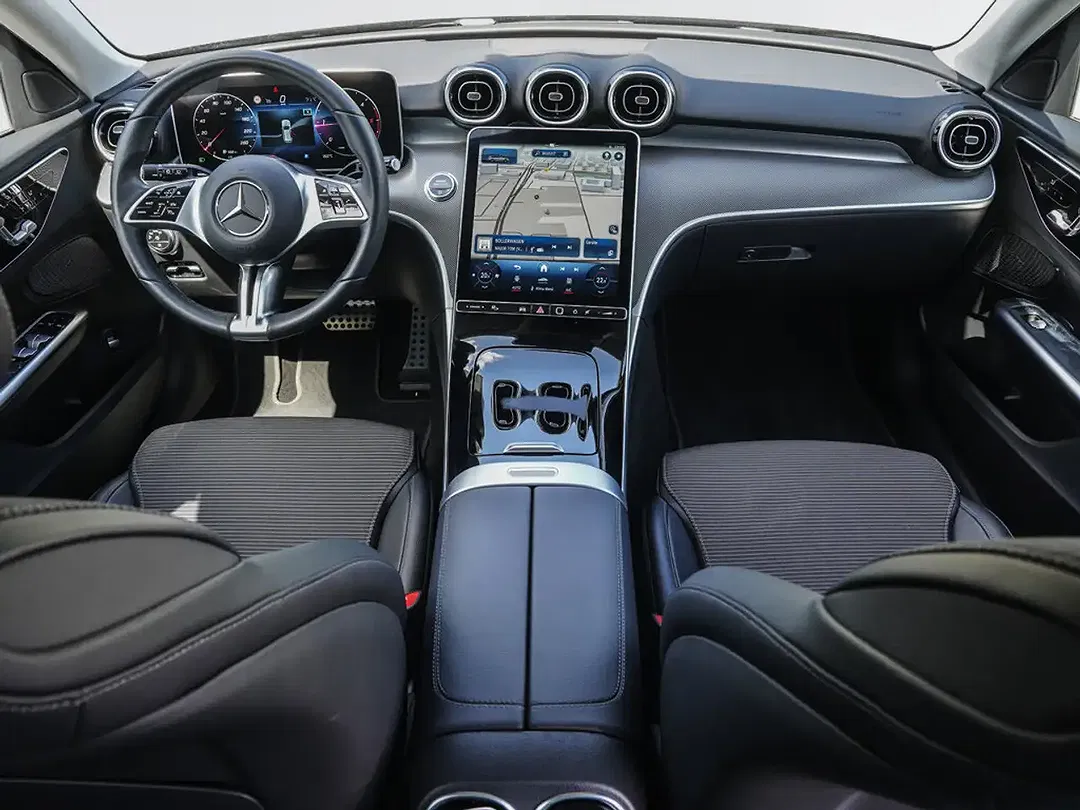 Mercedes-Benz C 220 - Thumbnail 9