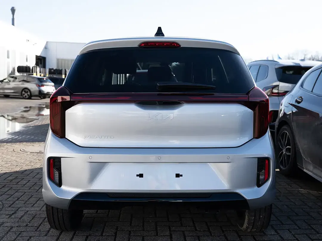 Kia Picanto - Thumbnail 6