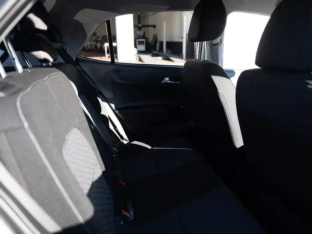 Kia Picanto - Thumbnail 9