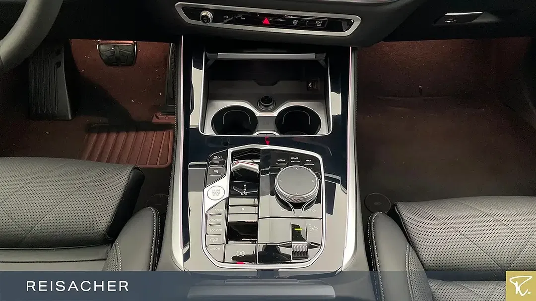 BMW X5 - Thumbnail 11