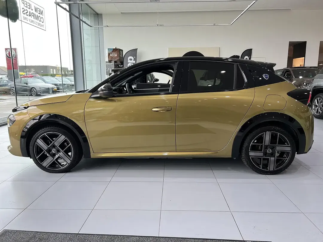 Lancia Ypsilon - Thumbnail 4