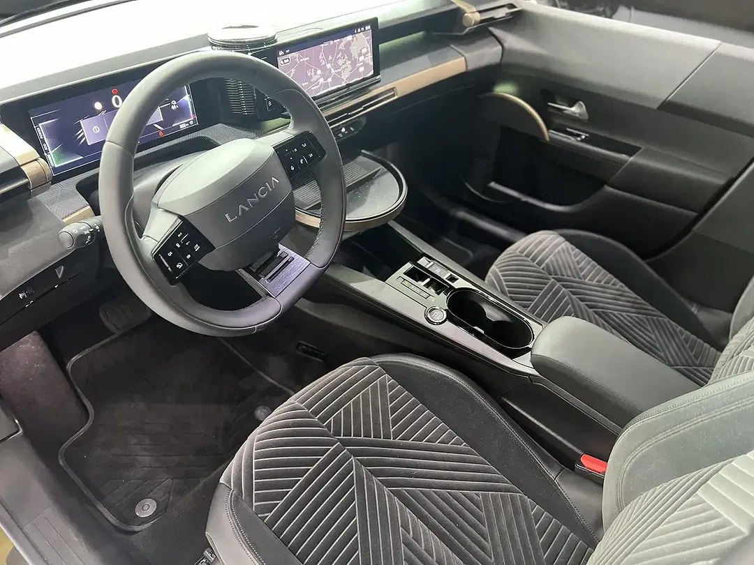 Lancia Ypsilon - Thumbnail 5