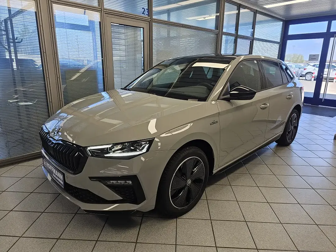 Skoda Scala - Thumbnail 1