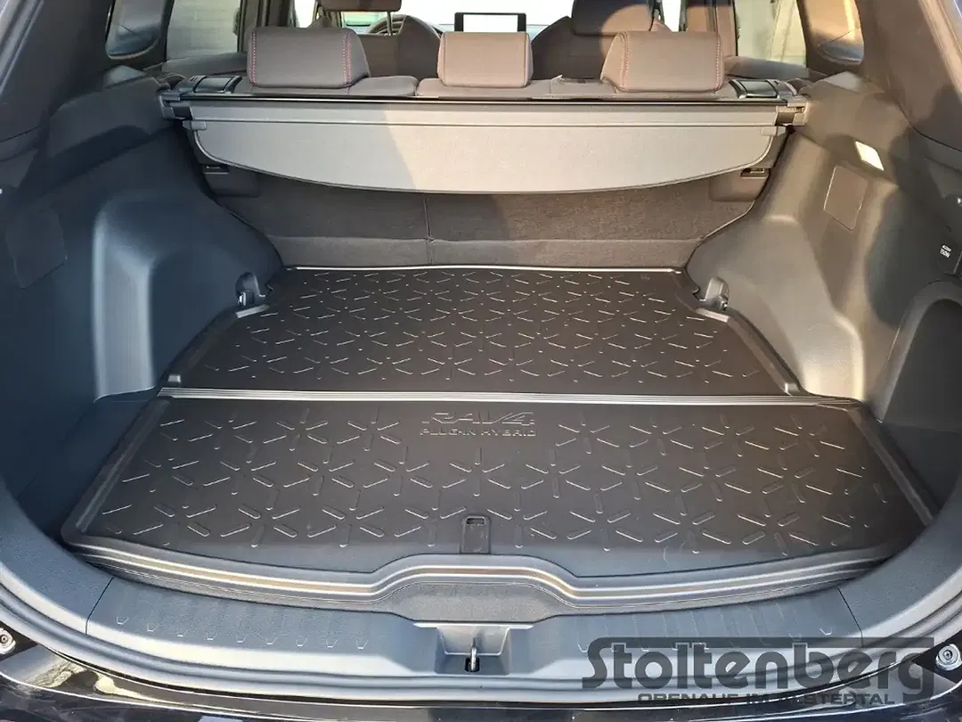 Toyota RAV 4 - Thumbnail 10