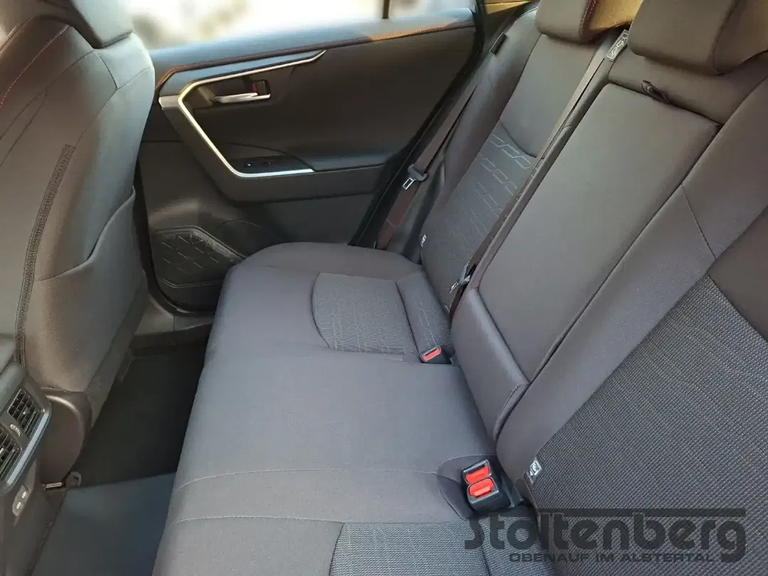 Toyota RAV 4 - Thumbnail 13