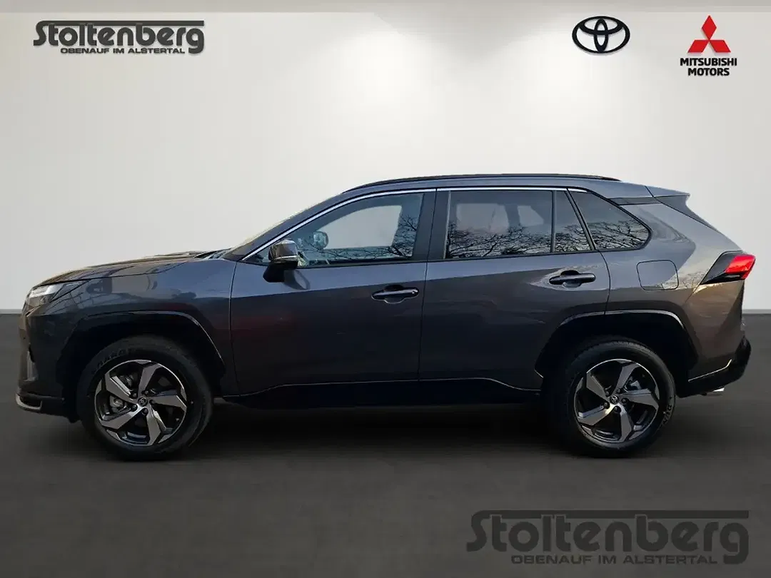 Toyota RAV 4 - Thumbnail 8