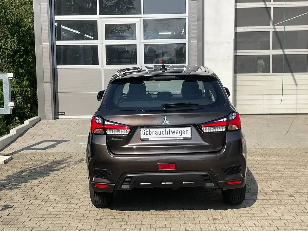 Mitsubishi ASX - Thumbnail 2