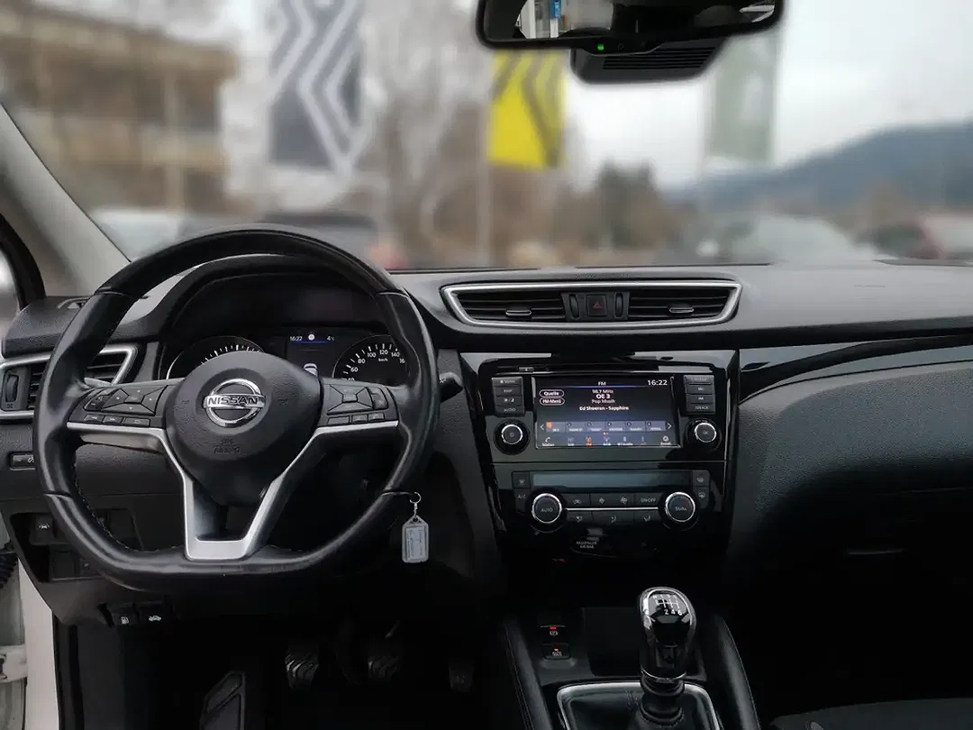 Nissan Qashqai - Thumbnail 4