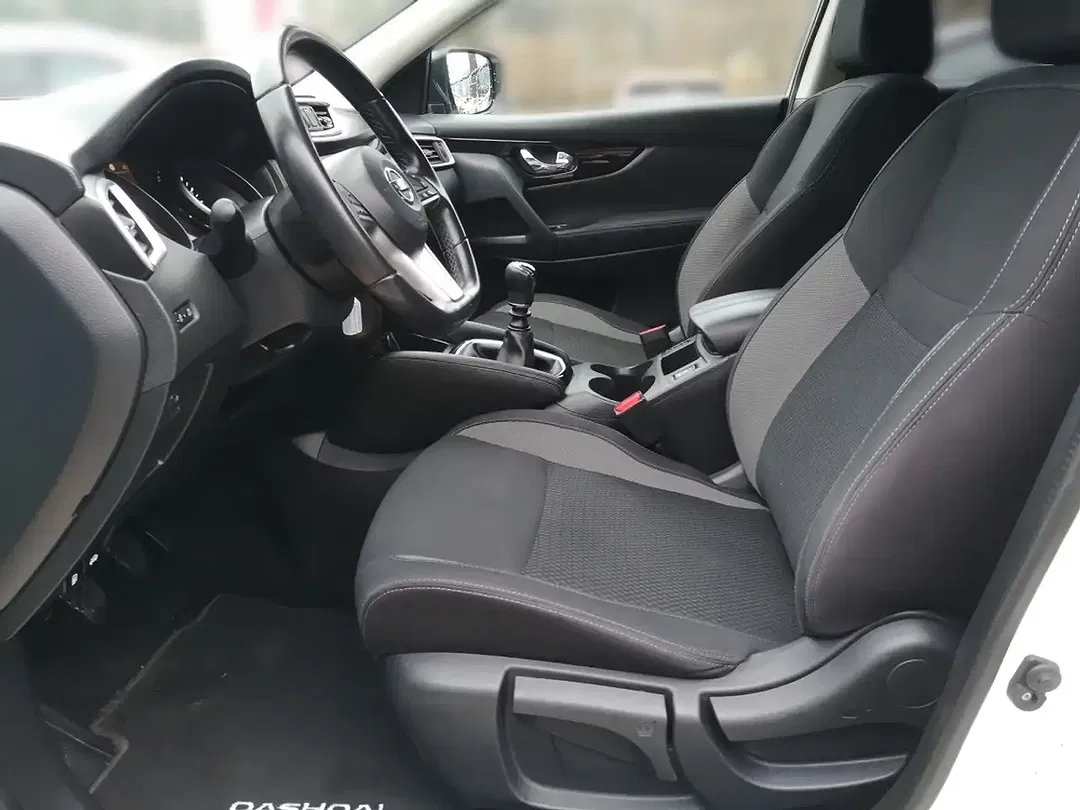 Nissan Qashqai - Thumbnail 5