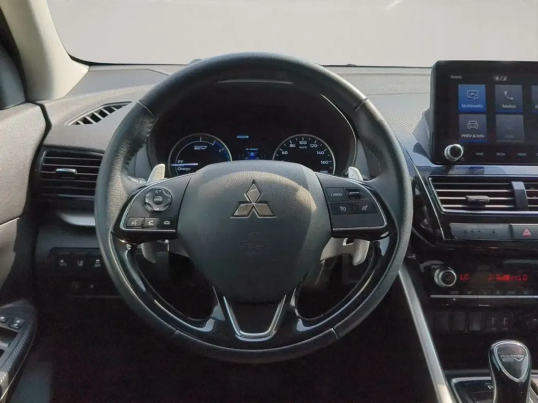 Mitsubishi Eclipse Cross - Thumbnail 10
