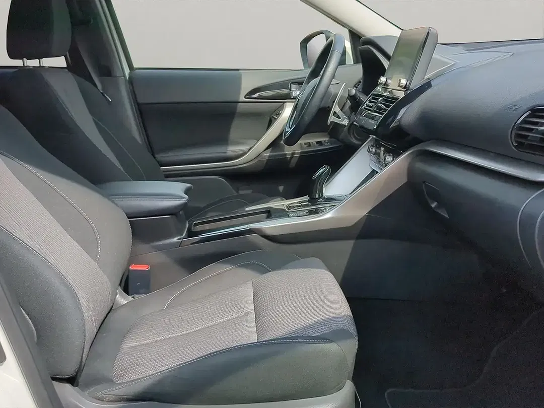 Mitsubishi Eclipse Cross - Thumbnail 17