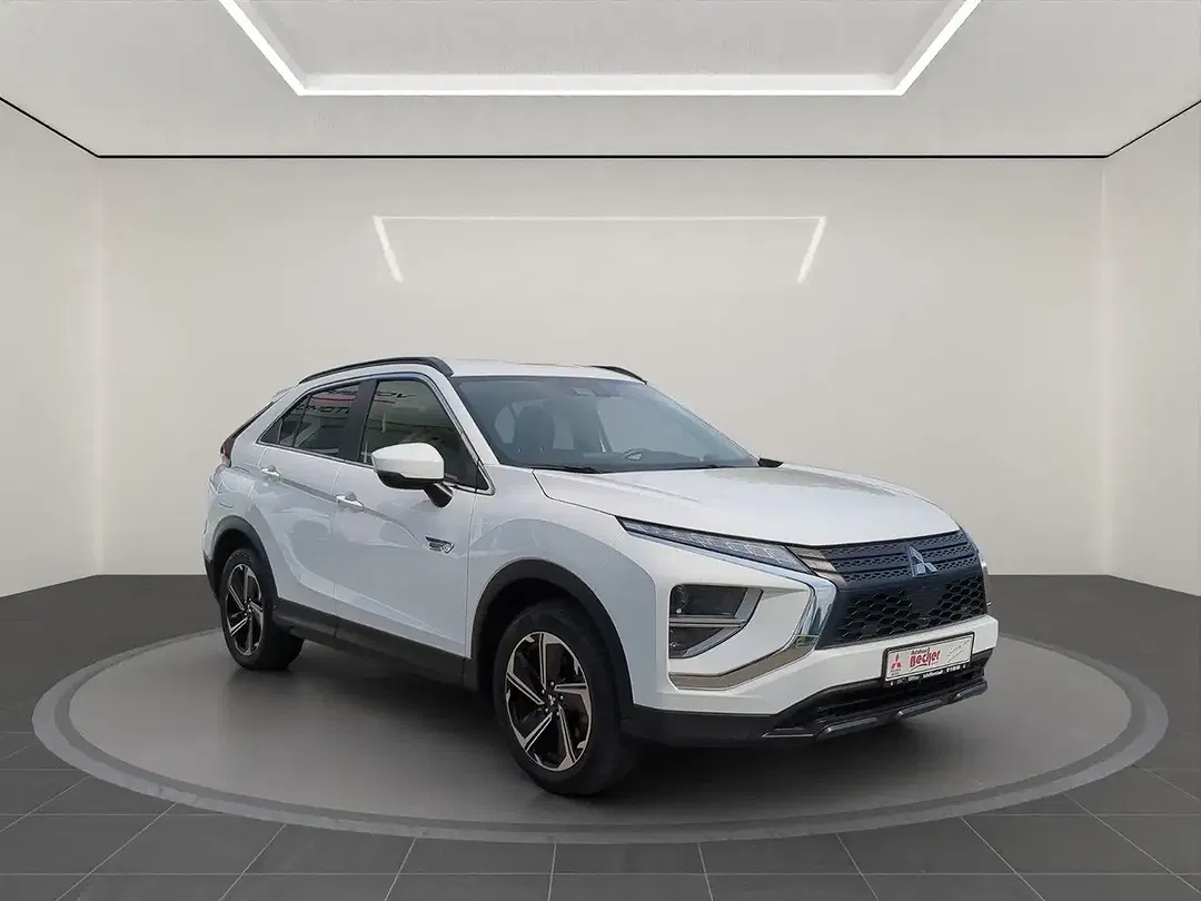 Mitsubishi Eclipse Cross - Thumbnail 3
