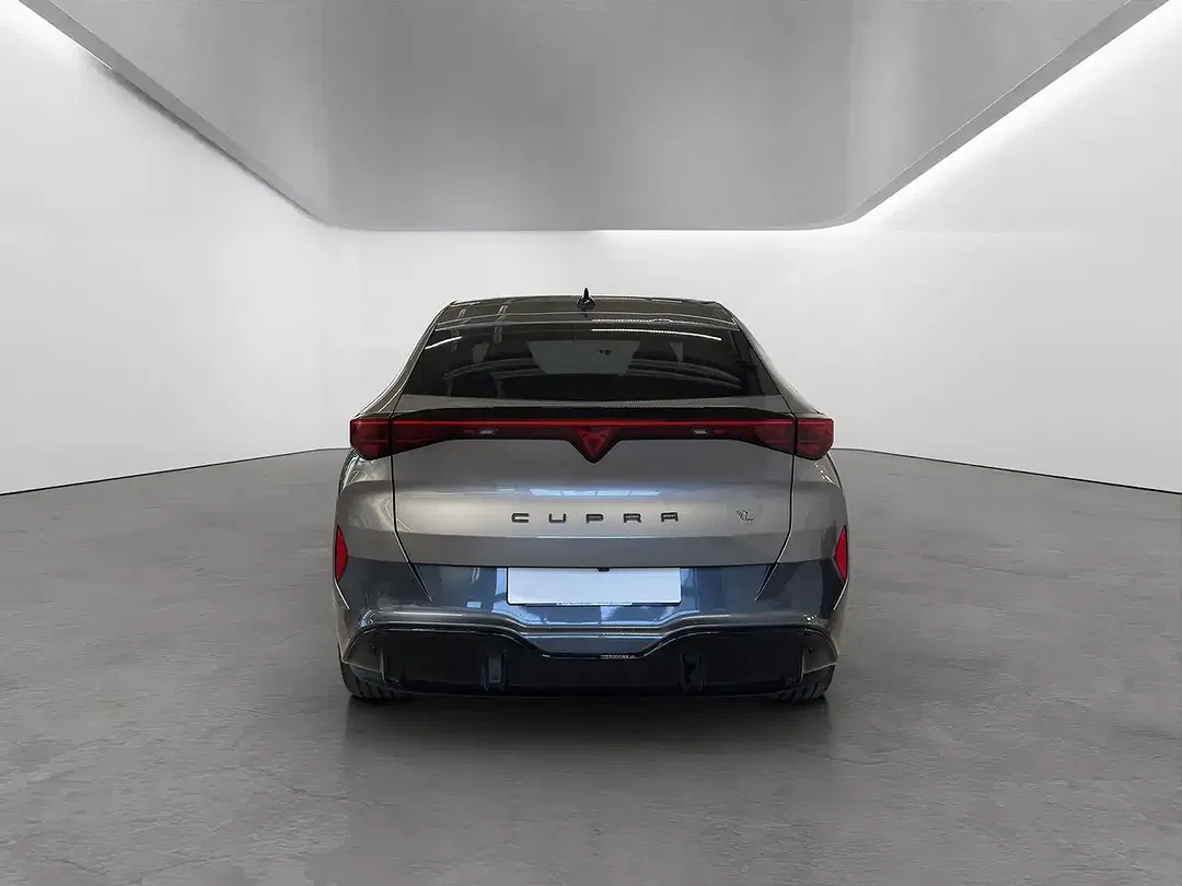 CUPRA Tavascan - Thumbnail 8