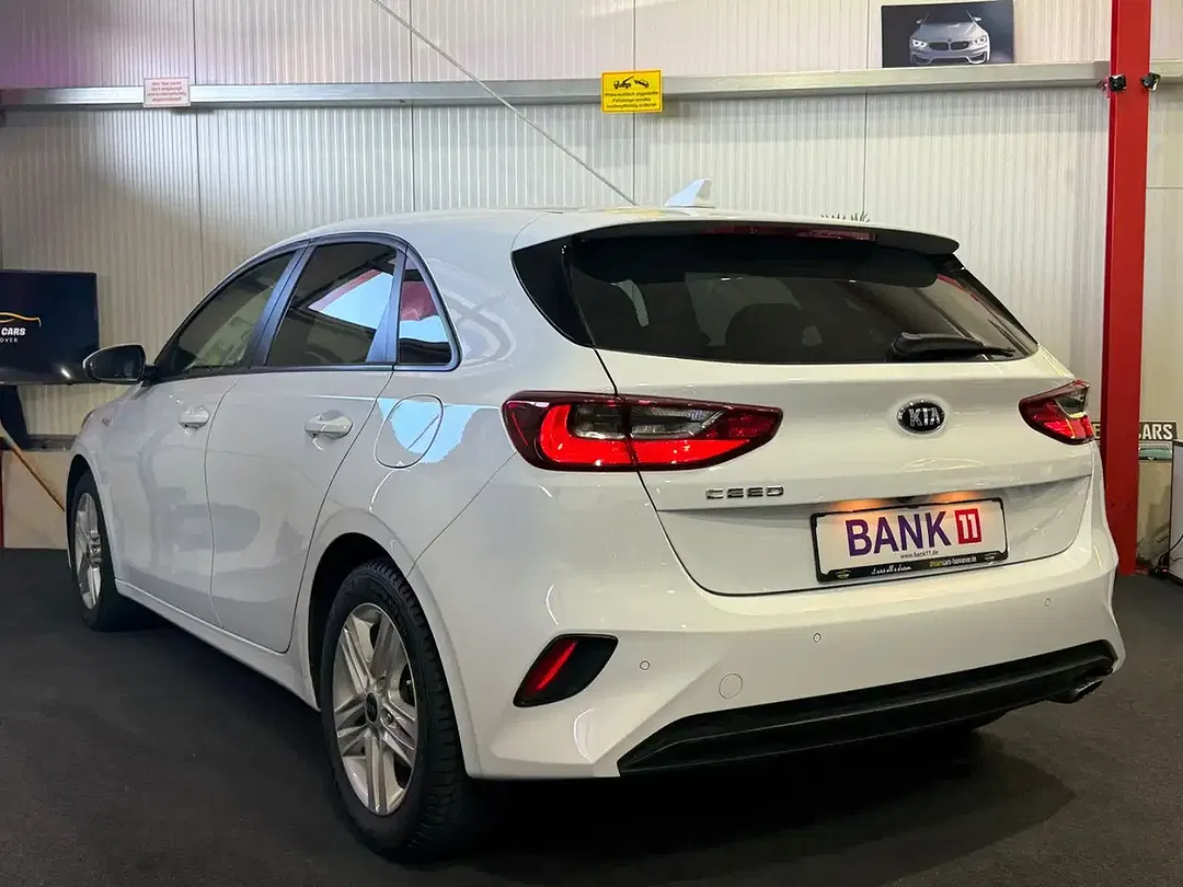 Kia Ceed / cee'd - Thumbnail 4