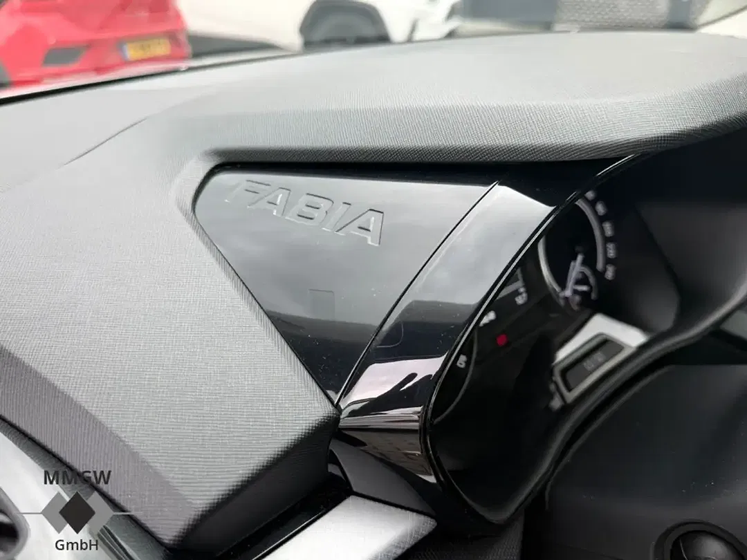 Skoda Fabia - Thumbnail 10