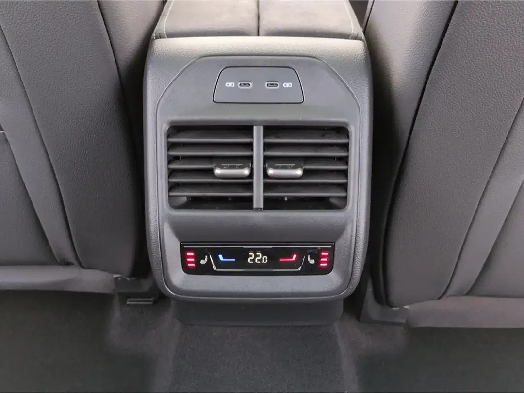 Skoda Superb - Thumbnail 10