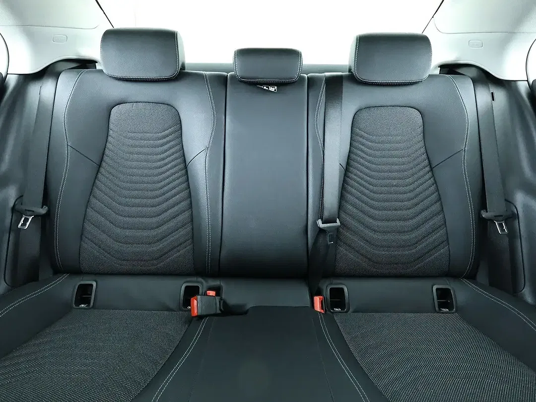 Mercedes-Benz CLA 180 - Thumbnail 15