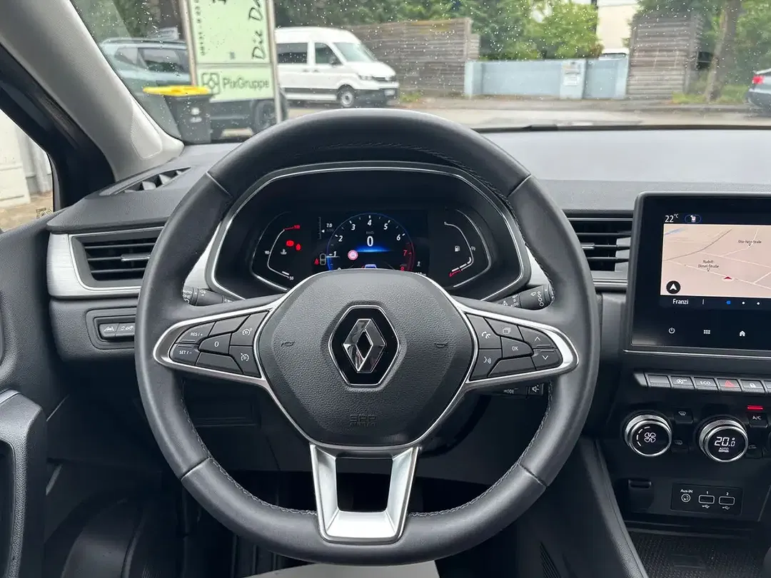 Renault Captur - Thumbnail 12