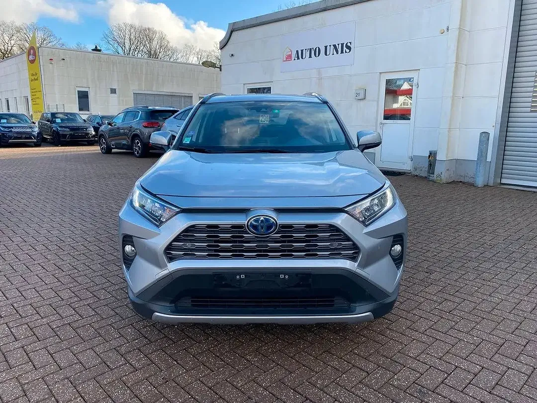 Toyota RAV 4 - Thumbnail 2