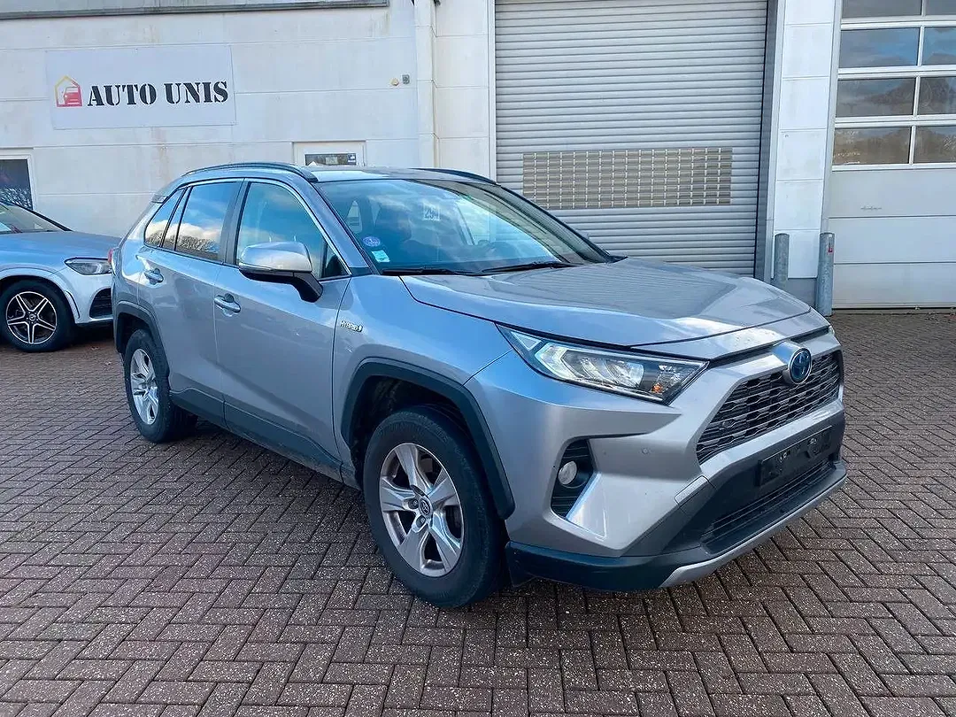 Toyota RAV 4 - Thumbnail 3