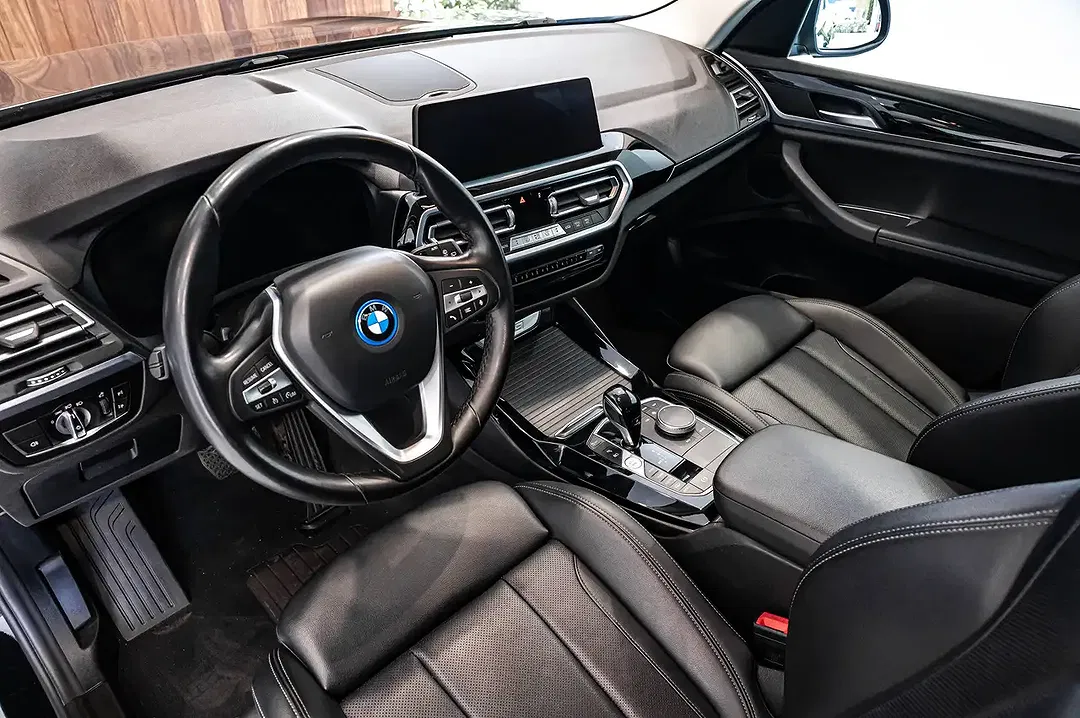 BMW X3 - Thumbnail 10