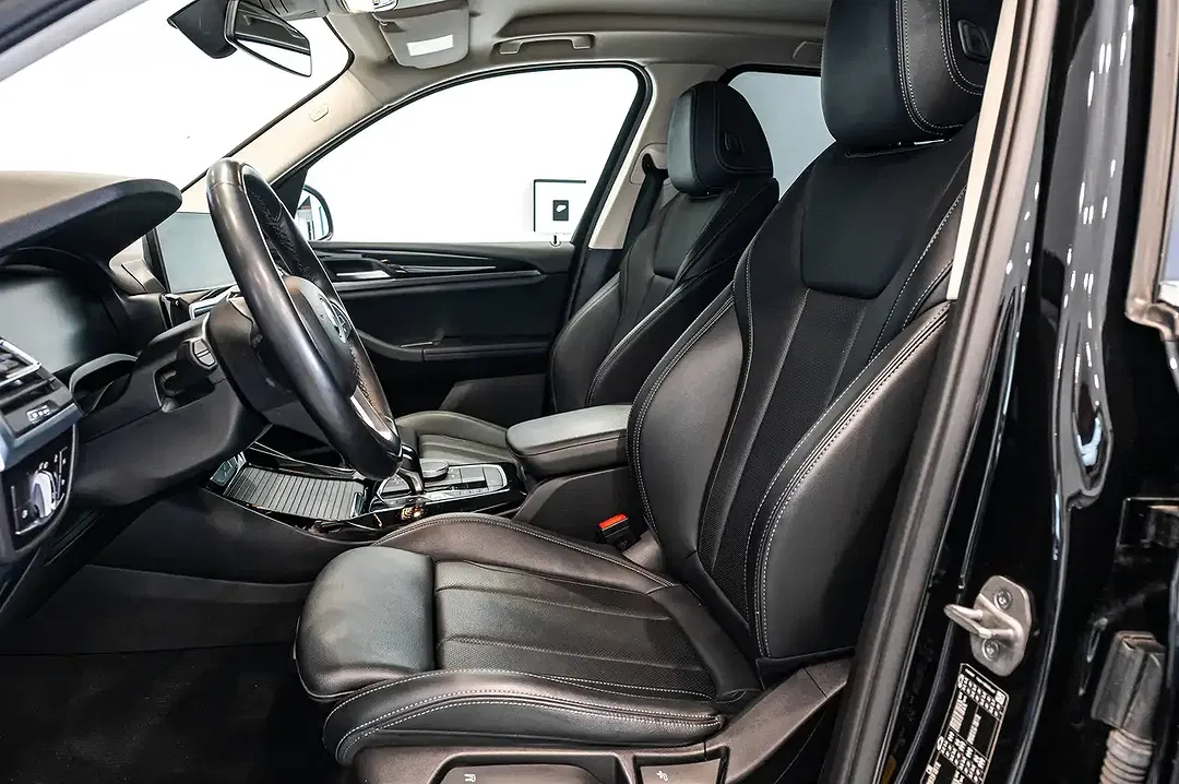 BMW X3 - Thumbnail 24